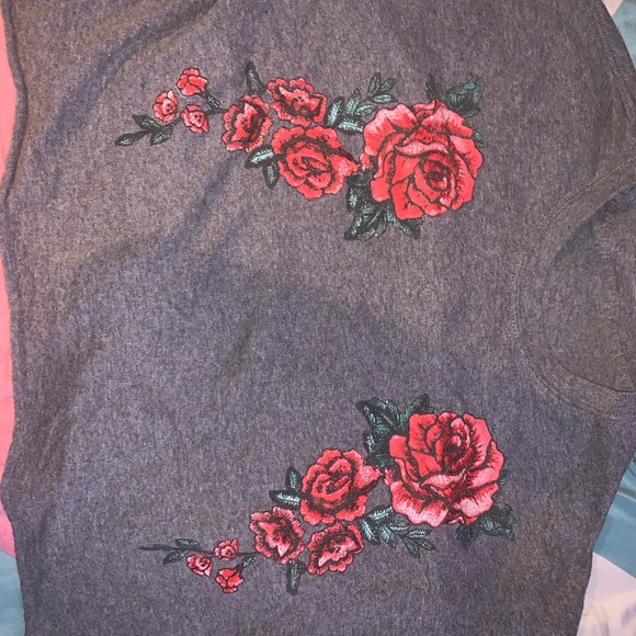 Medium-T-shirt Bundle!! - Picture 2 of 5